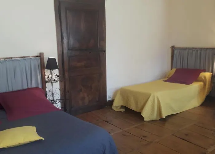 Magnifique Maison De Maître Du 18e Avec Jardin